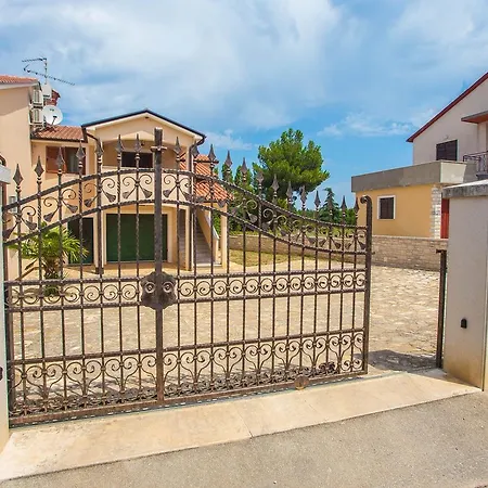 Gostinjska kuća Stanko 3*